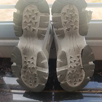 Kısa Sürede Deforme Olan Ayakkabıya Değişim Veya İade Talebi