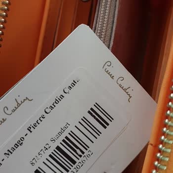 Mağazada Satın Alınan Cüzdanın Fiyat Farkı Ve Ürün Durumu Hakkında