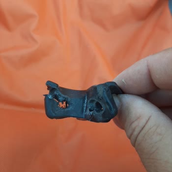 Satın Aldığım Sandalyelerde Montaj Hatası Ve Müşteri Hizmetlerine Ulaşamama Sorunu