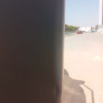 Buzdolabı Hasarlı Ve İlgisiz Müşteri Hizmetiyle Karşılaştım