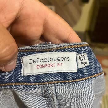 DeFacto Pantolon Kısa Sürede Yırtıldı, Değişim Talep Ediyorum