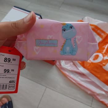 FLO Ayakkabı Tamamen Yanlış Ürünlerle Elime Ulaştı