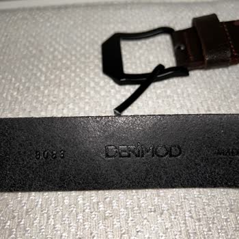 Derimod'dan Alınan Kemer Kısa Sürede Kırıldı, Mağaza Çözüm Sunmadı