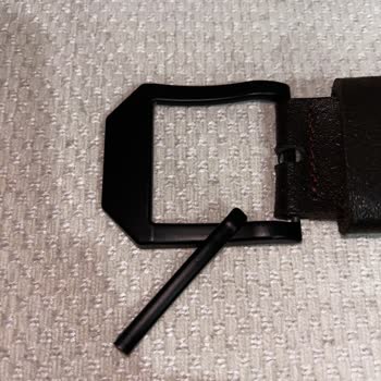 Derimod'dan Alınan Kemer Kısa Sürede Kırıldı, Mağaza Çözüm Sunmadı