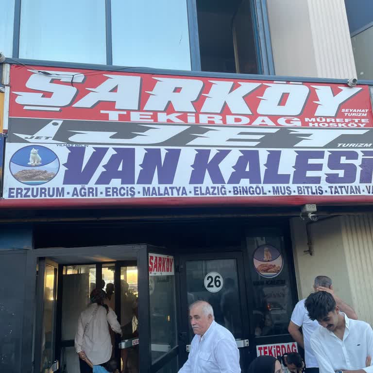 Otobüs Gecikmesi Ve Müşteri Hizmetleri Cevapsızlığı Mağduriyet Yarattı