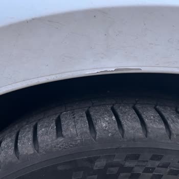 Yaşar Oto Tuning | Kars Araçları Ppf Kaplıyorum Diye Falçatayla Çiziyor!