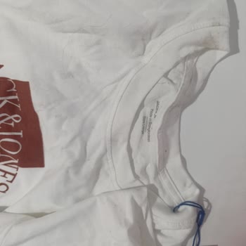 Kargom Bahçeye Fırlatıldı, Ürünüm Zarar Gördü Ve Mağdur Edildim