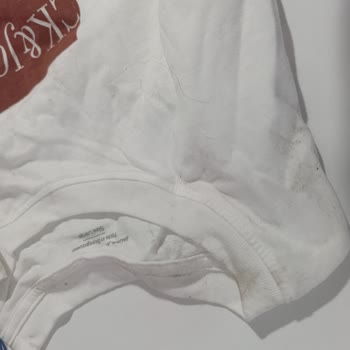 Kargom Bahçeye Fırlatıldı, Ürünüm Zarar Gördü Ve Mağdur Edildim