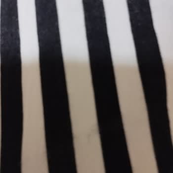 İlk Yıkamada Solan Gömlek Ve Yetersiz Müşteri Hizmeti