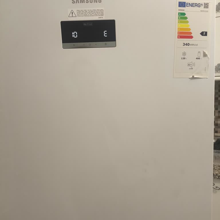 3 Yılda Çöpe Dönüşen Buzdolabı Ve Haksız Değişim Ücreti Skandalı