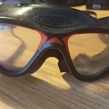 Az Kullanılan Dalış Maskesinde Erime Ve Garanti Sorunu