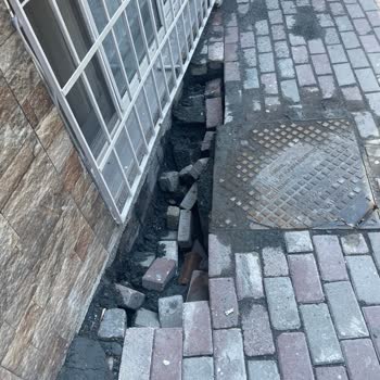 Sürekli Yarım Kalan Kaldırım Onarımı Ve Lağım Faresi Sorunu