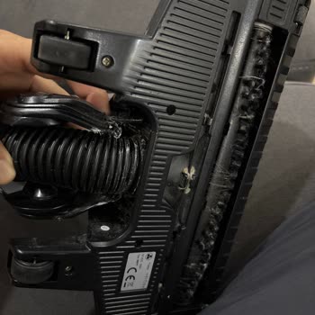 Bosch Şarjlı Süpürge Başlığı Kırıldı, Mağduriyet Yaşıyorum