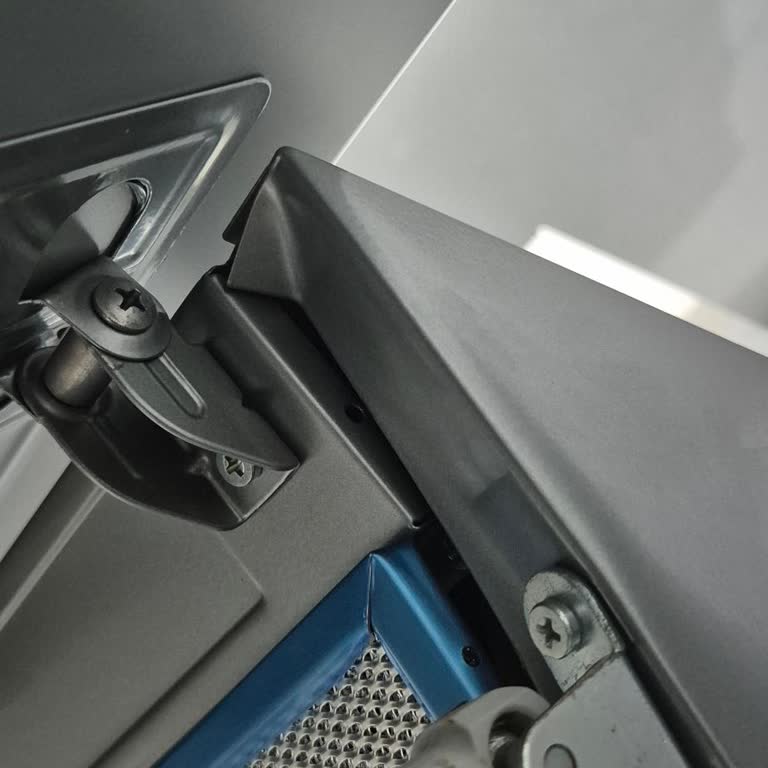 Kutudan Arızalı Çıkan Aspiratör Davlumbaz İçin Çözüm Bekliyorum