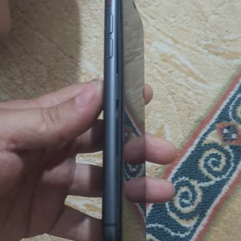 Yenilio Cihaz Sadece 4 Aylık Olmasına Rağmen Bataryanın Aşırı Şişmesi Nedeniyle Ekran Ayrıldı!