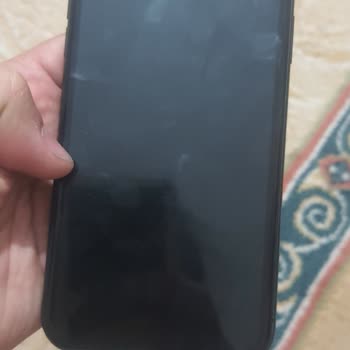 Yenilio Cihaz Sadece 4 Aylık Olmasına Rağmen Bataryanın Aşırı Şişmesi Nedeniyle Ekran Ayrıldı!