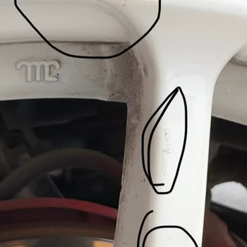 Lastik Değişimi Sonrası Jantlarımda Oluşan Çizikler Ve İlgisiz Yaklaşım