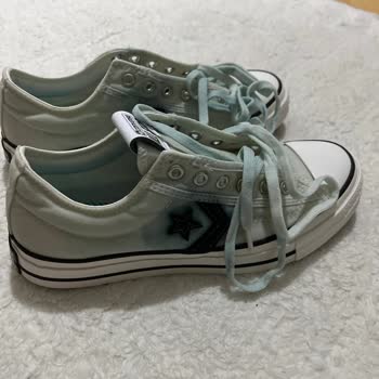 Converse Ayakkabıda Su Teması Sonrası Logo Boyasının Akması Ve İade Sorunu