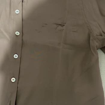 Vena Mağazasından Alınan Gömlekte Yırtılma Ve İletişimsizlik Mağduriyeti