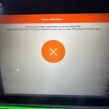 ATM’de Yaşanan Para Yutma Sorunu Ve Müşteri Hizmetlerine Ulaşamama Deneyimi