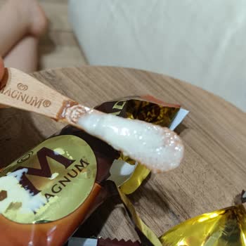 Magnum Mini'de Kötü Tat Ve Garip Katman Sorunu: Ürün Değişimi Veya İade Talebi