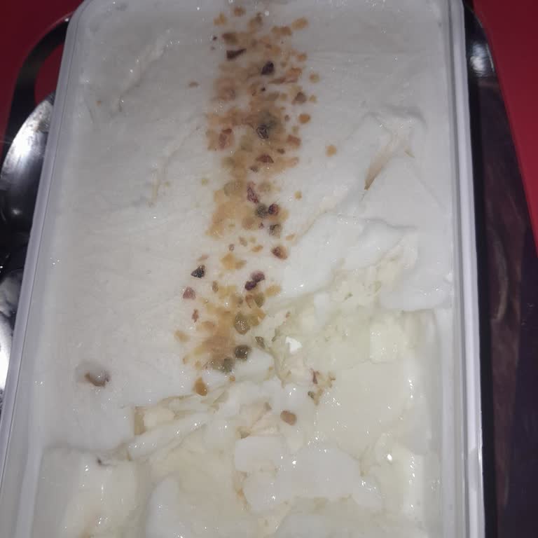 Son Kullanma Tarihi Geçmemiş Dondurmada Bozulma Ve Buzlanma Sorunu