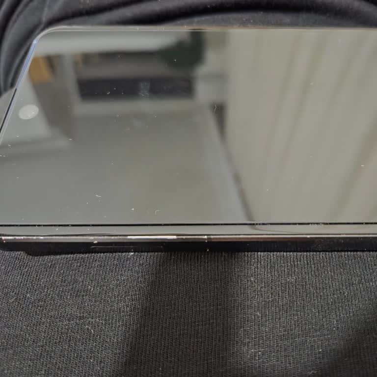 Reeder S919 Model Telefonumda Boya Atması Ve Kılıf Eksikliği Sorunu