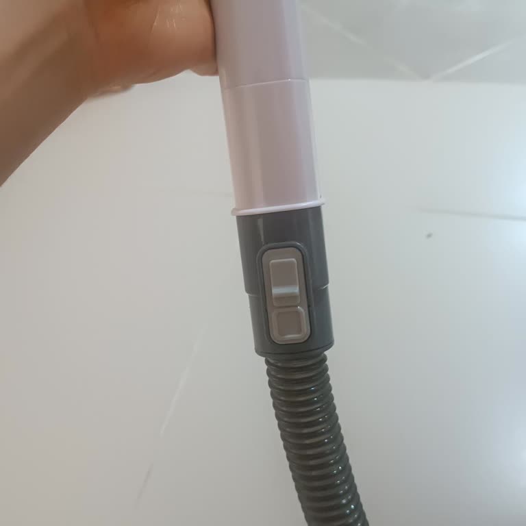 İki Aydır Çözülemeyen Yui Koltuk Yıkama Makinesi Hortum Sorunu