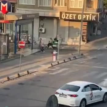Bağcılar Kirazlı Metro İstasyonu Çıkışı Sma Standı Gürültü Kirliliği