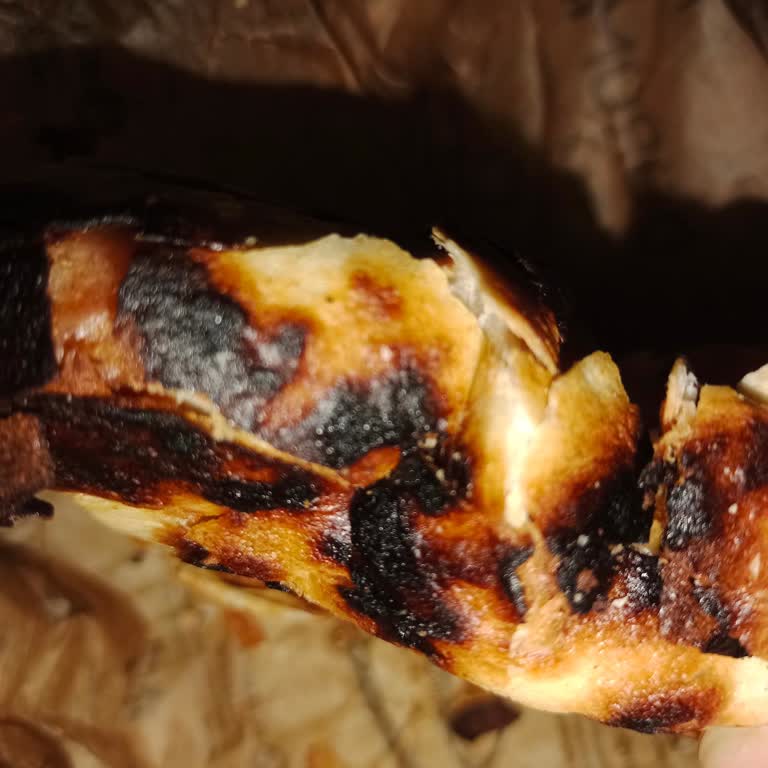 Dürümle Metromall Şubesinde Sürekli Yanık Ve Sert Dürüm Sorunu Tekrar Ediyor