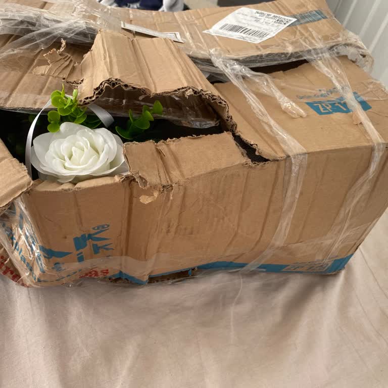 Düğün Günüme Özel Kargomda Büyük Hayal Kırıklığı