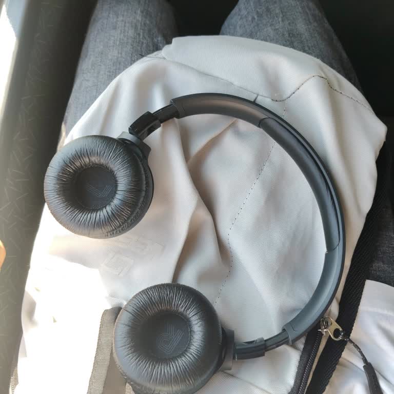 Yeni Aldığım Kulaklığın Kafa Bandı Kısa Sürede Esnedi Ve Güven Vermiyor