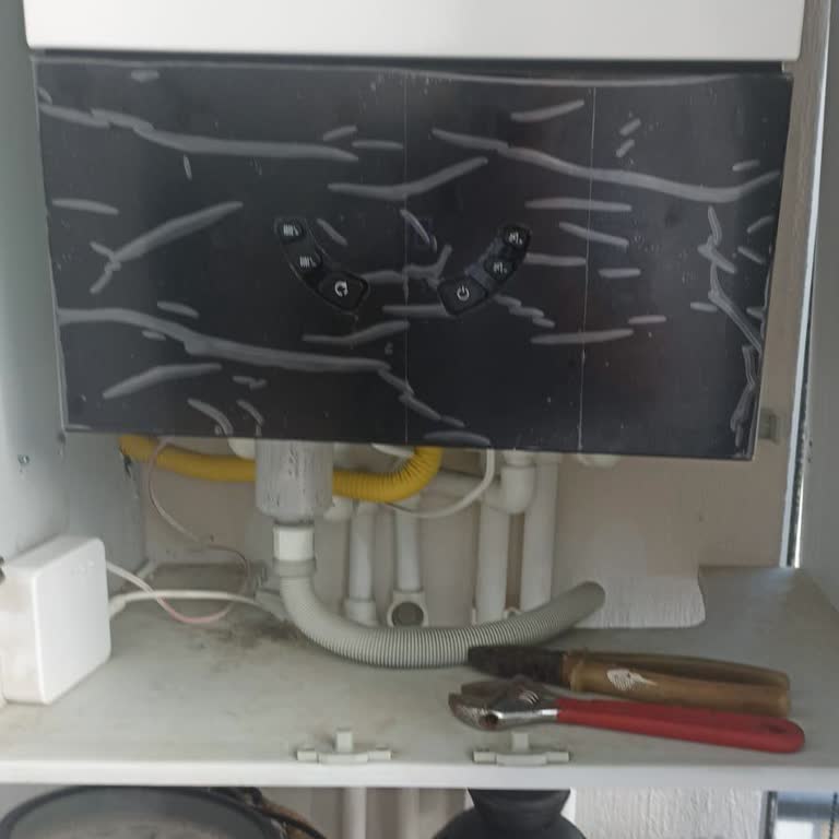 Daikin Kombi Sürekli Kireçleniyor, Yüksek Temizlik Masrafı Mağdur Ediyor