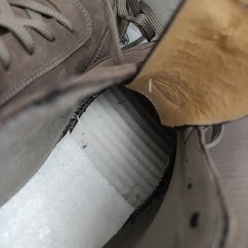 FLO'dan Aldığım Ayakkabıda Tabanda Çökme Sorunu Yaşadım