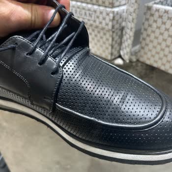 Yeni Alınan Ayakkabıda Üçüncü Günde Yırtılma Ve Mağazada Uzun İnceleme Süreci