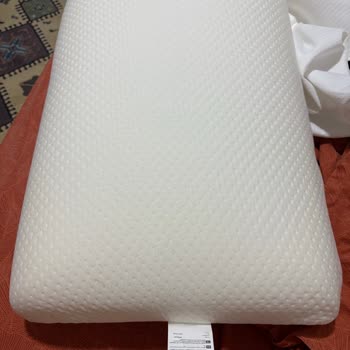 Aşırı Sert Visco Yastık Boyun Tutulmasına Sebep Oldu