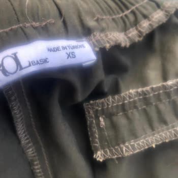 İlk Yıkamada Yırtılan Takım Ve Reddedilen Değişim Talebi