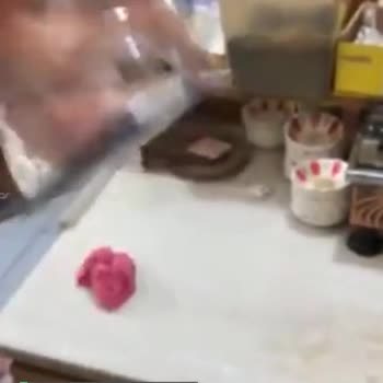 Karacakaya Su İçinden Arı Çıktı
