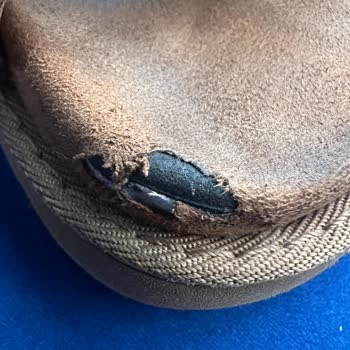 Kısa Sürede Deforme Olan Sandalet İçin Değişim Talebim Reddedildi