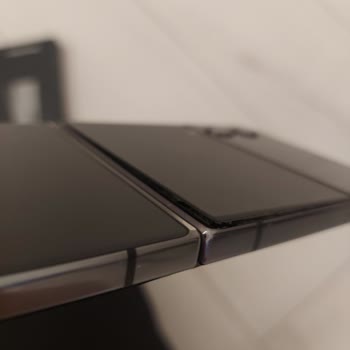 Garanti Sonrası Batarya Şişmesi İçin Yüksek Onarım Ücreti Ve Çözüm Eksikliği