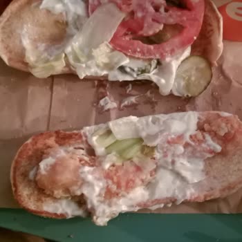 Popeyes Aldığım Ürünler Küçük Ve Çiğ Geldi, Ücret İadesi Talep Ediyorum