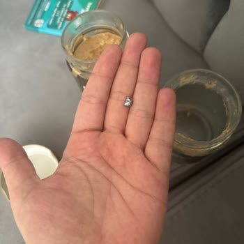 Fıstık Ezmesinde Yabancı Cisim ve İlgisiz Mağaza Şikayeti