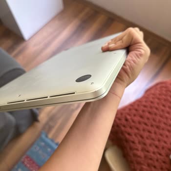 10 Yıllık Apple Sadakati Çizik Bahanesiyle Hiçe Sayıldı