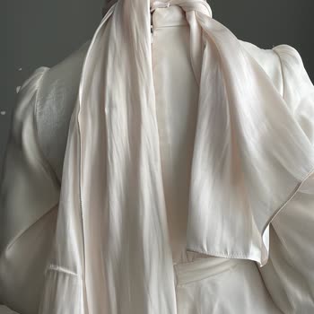 Nişanım İçin Kiraladığım Elbise Ve Şal Hizmeti Tam Bir Hayal Kırıklığıydı