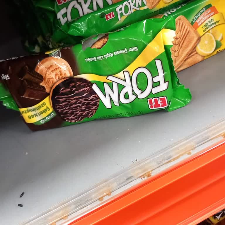 Unlu Mamuller Reyonunda Süregelen Hijyen Sorunu Güvenimizi Sarsıyor