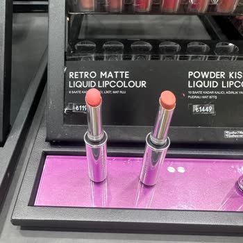 Aldığım Ruj Tester İle Farklı, Sorunum Çözülmedi