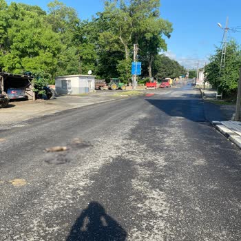 Kuleli Caddesi'nde Yaya Geçidi Ve Kasis Eksikliği Can Güvenliğimizi Tehdit Ediyor