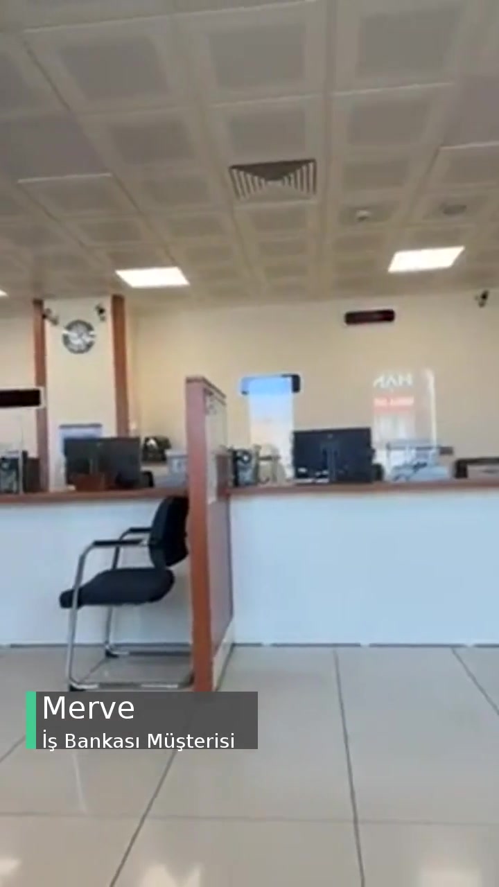 İş Bankası Çalışanlarının Çalışmaması Ve İnsanların Mağdur Edilmesi videonun kapak resmi