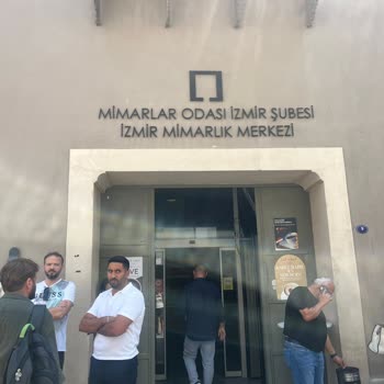 Kaldırımda İçilen Çaya 50 TL Sürprizi Ve Fiyat Listesi Eksikliği