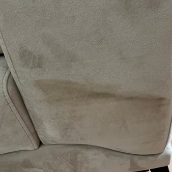 Aldığım Koltuk Takımında Tüylenme, Yırtık Ve Çizikler Var